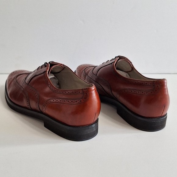 Rockport Brown Leather Wingtip Oxford Shoes with Brogue Detailing Size 13 - Picture 4 of 14